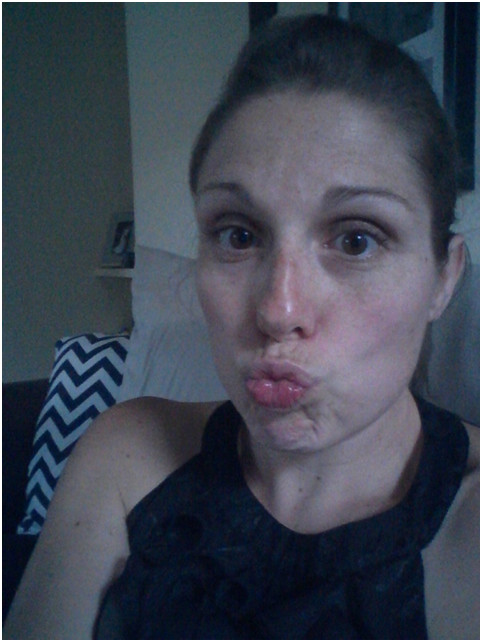 kissy-face-selfie tips with alisa @meredithspidel
