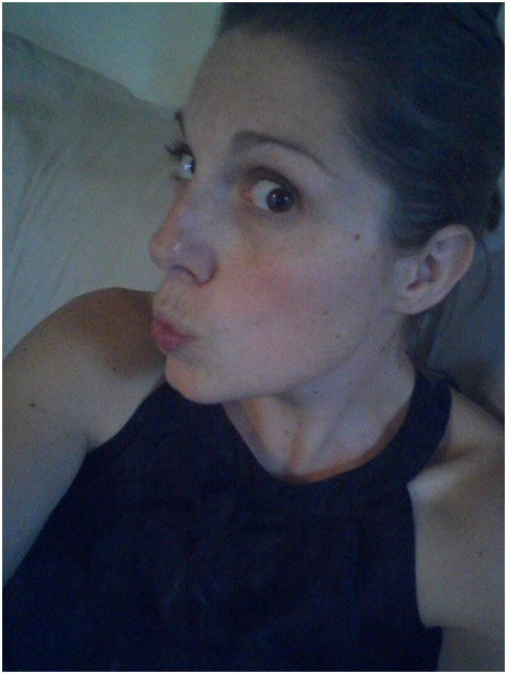 kissy-face-selfie tips with Alisa @meredithspidel