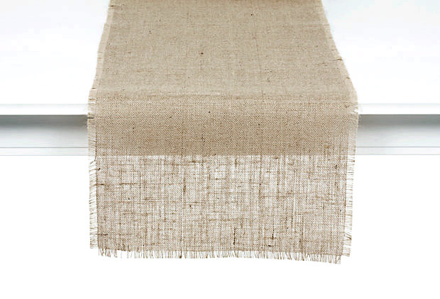 Can you ever really go wrong with burlap?