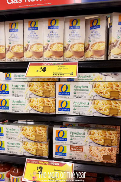 Cold and flu season is on its way, but no worries, mama! Try these 7 genius cold and cough season survival hacks and you will handle it like a pro! Bonus recipe for the EASIEST, best delicious, healthy, kid-friendly homemade chicken noodle soup EVER! Seriously, 5 steps and you're DONE!!