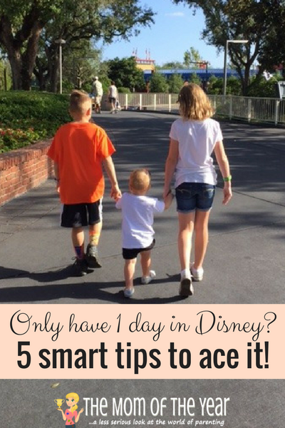 Planning a super short visit to Disney? Here's to a genius travel planning win with this 5 tips to ace Disney in a day! Bonus? Scoop the 4th tip to total score a family vacation you won't forget!