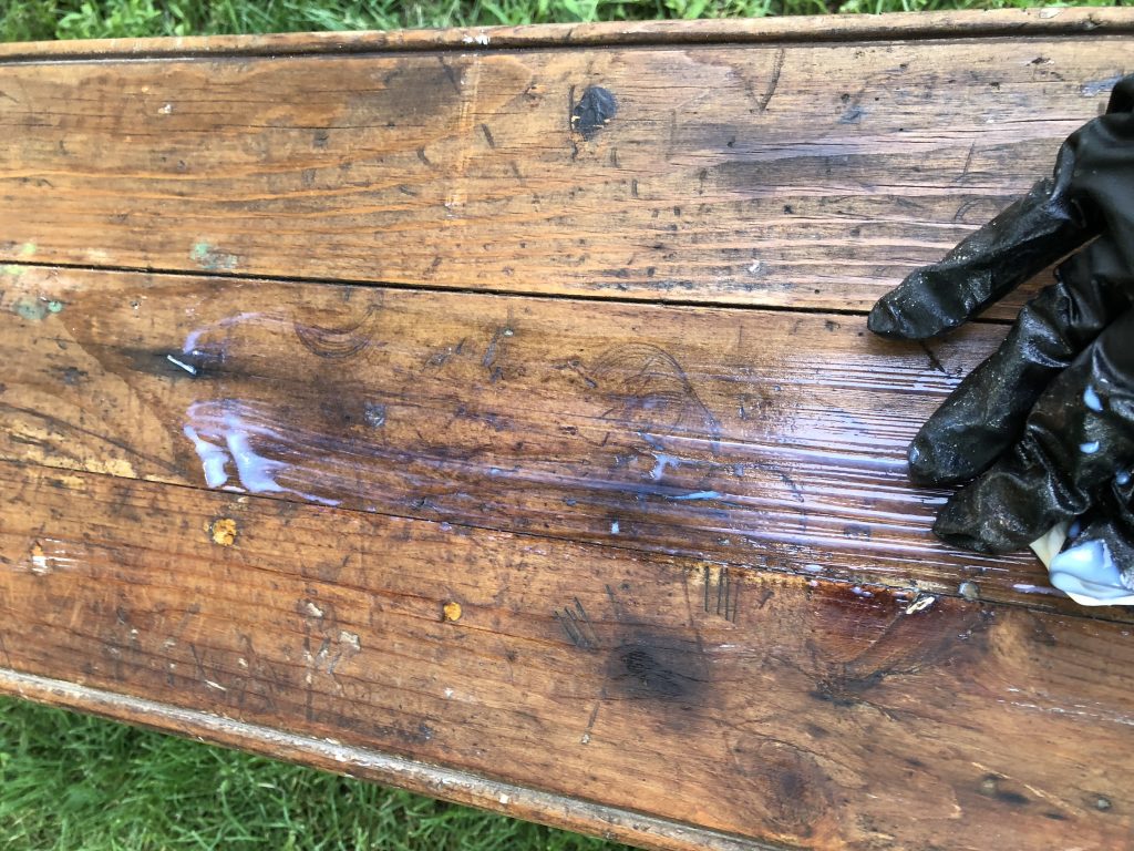 Want to preserve an old piece of furnture? Following this simple and smart DIY how-to to stain and seal wood so it will last! These steps are so clear, and I would never have know the trick to the poly coat!