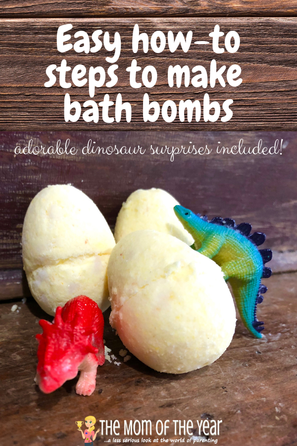 DIY Bath Bombs are such a smart solution for your budget-watching! Give gorgeous homemade gifts that are REALLY appreciated and bonus--a bath-time win for those young kids, mama! Score a double win with this genius homemade bath bomb recipe!