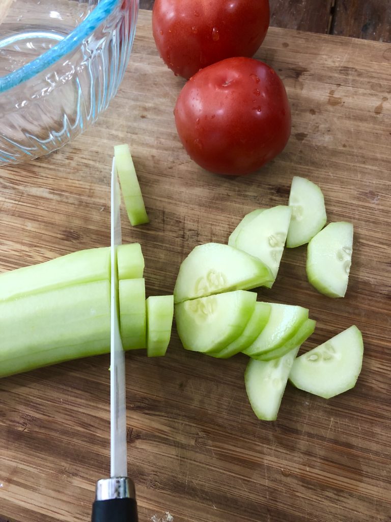 This easy grilled gyros and vegetable recipe is PERFECT for summer! No fuss, no mess, and can all be done outside on the grill! Check out the smart way to make the marinade too!