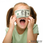 Not sure how to best go about teaching kids to manage money? We get it! Even better, we have the solution--these 3 smart, easy tips will get you and your kiddos on the right track in no time! Here's to smart financial responsibility!